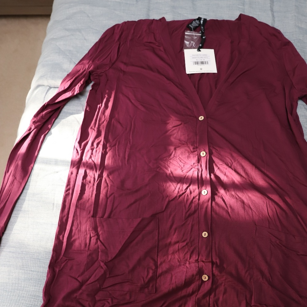 BNWT Agnes and Dora Favorite Cardi